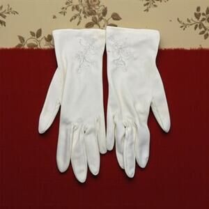 Vintage White Nylon Gloves Max Mayer-Embroidered Floral-Dress-Regular-Bridal